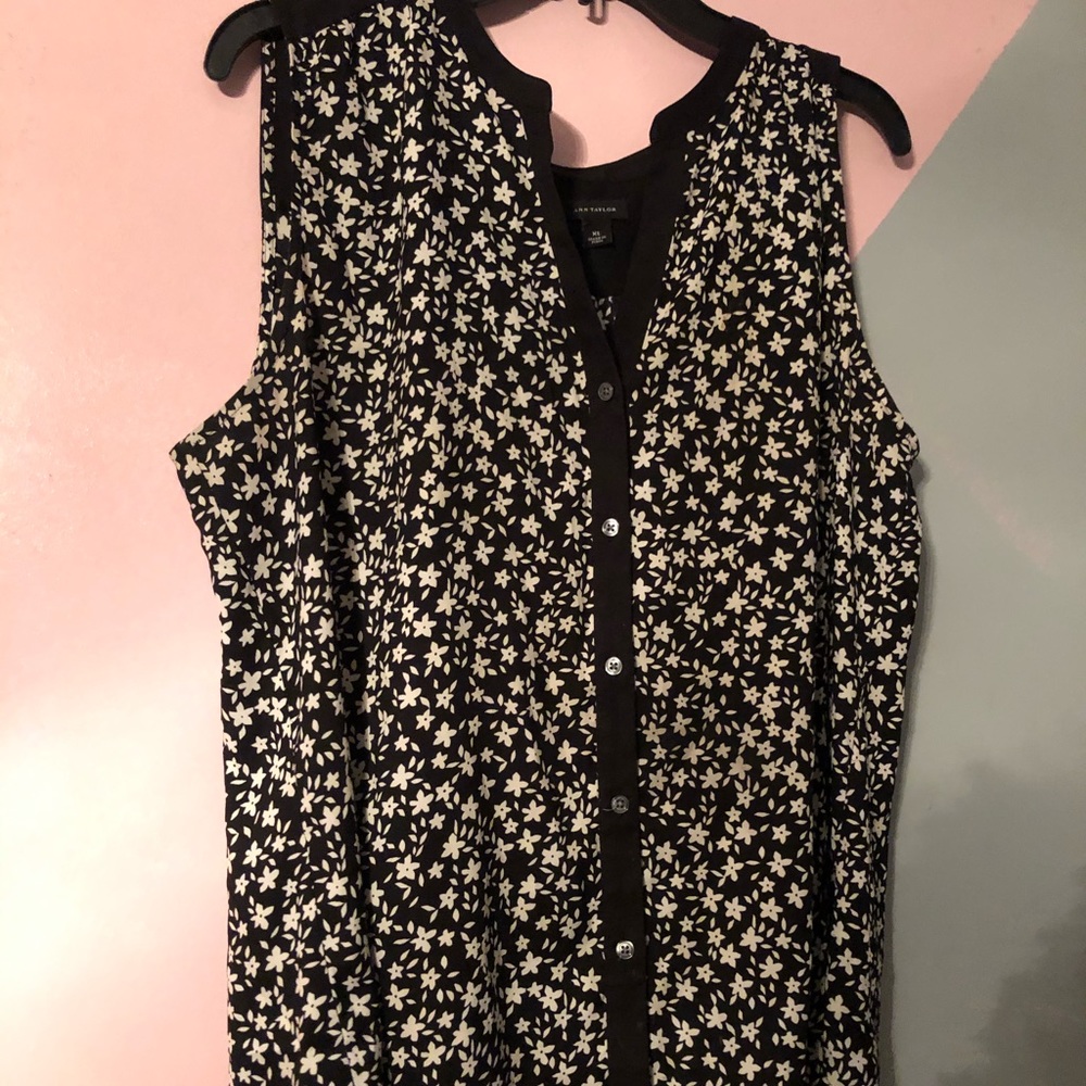Sleeveless top